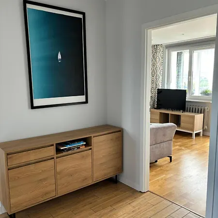 Apartment Street Art Zaspa - Wsrod Murali *