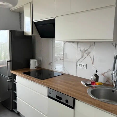 Street Art Zaspa - Wsrod Murali Apartment *